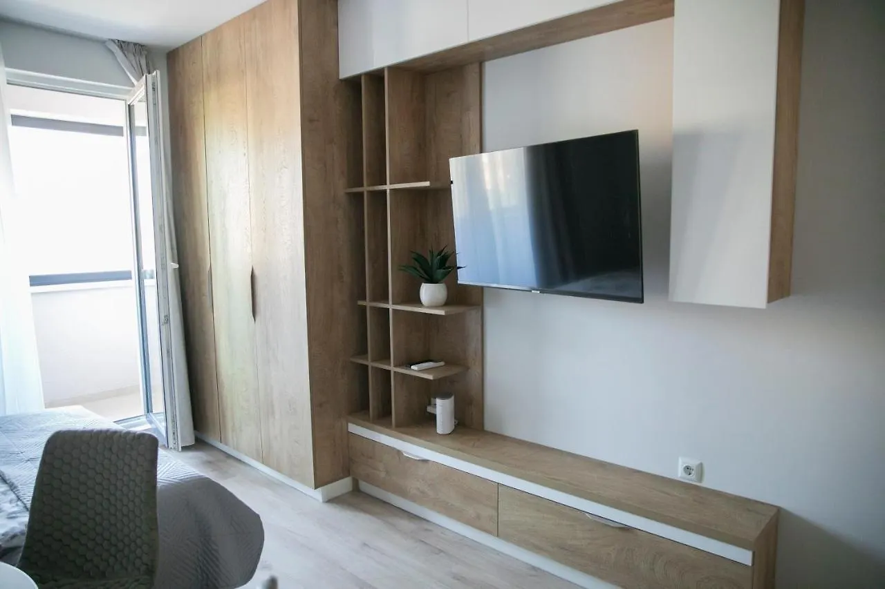 Flora Apartment, Free Parking, Self Chek-In Varna Appartement