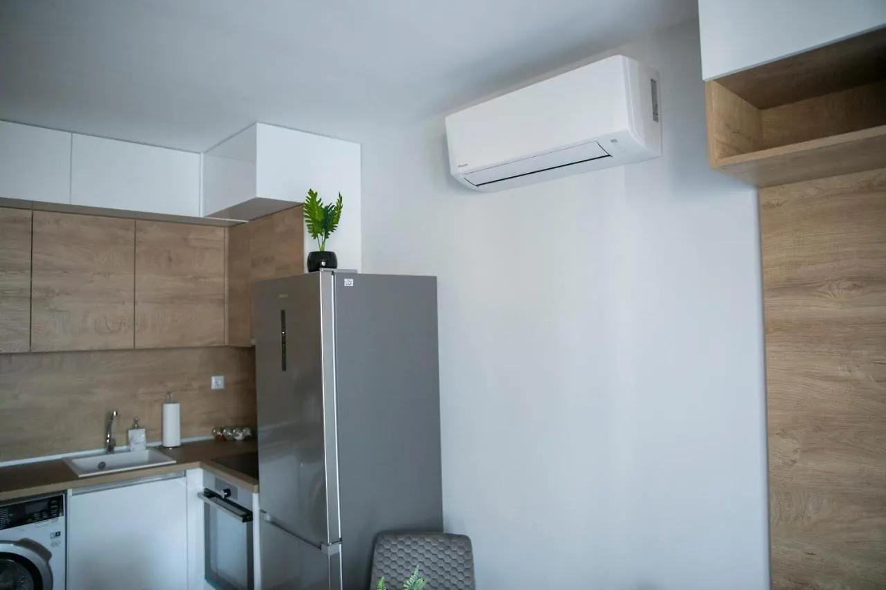 Flora Apartment, Free Parking, Self Chek-In Varna Appartement