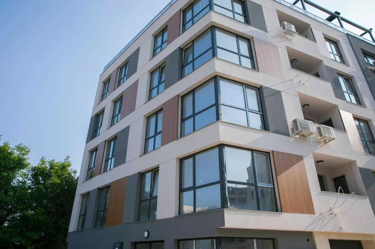 Flora Apartment, Free Parking, Self Chek-In Varna